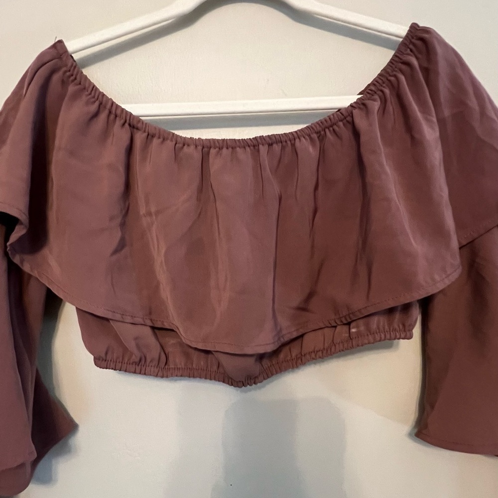 Tobi‎ Mauve Brown Off Shoulder Ruffle Tiered Bell Sleeve Crop Top Small - Picture 4 of 13